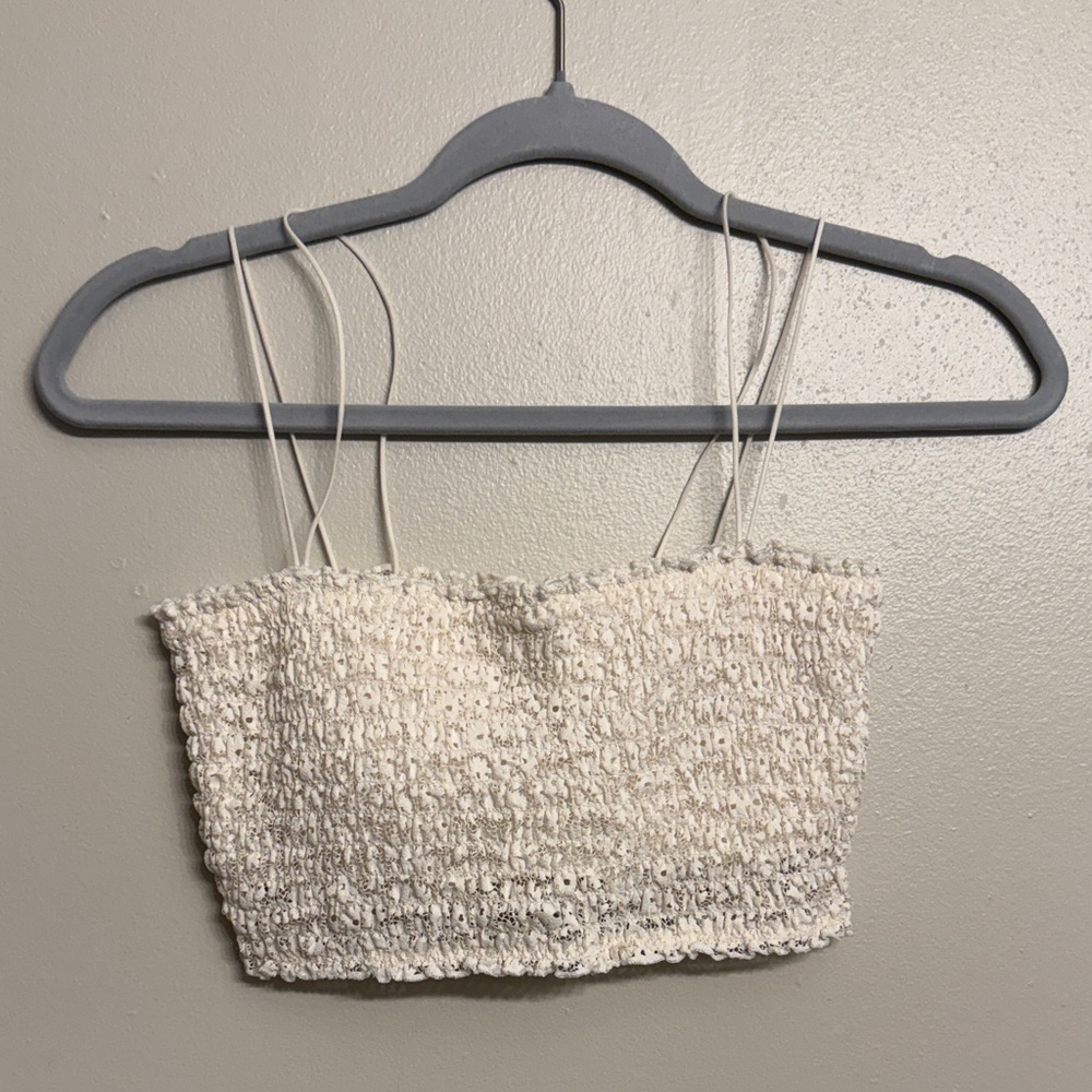 Gilly Hicks Cream Textured Crop Top